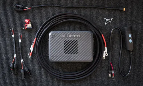 BLUETTI Charger 2: accessories included in package (unboxing)